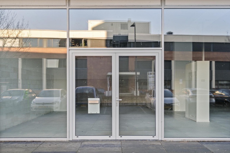 WinkelruimteaanChurchillplein 1 a<br/> inVelp