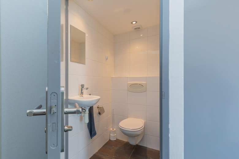 BedrijfsruimteaanMeer en Duin 367<br/> inLisse BedrijfsruimteaanMeer en Duin 367<br/> inLisse