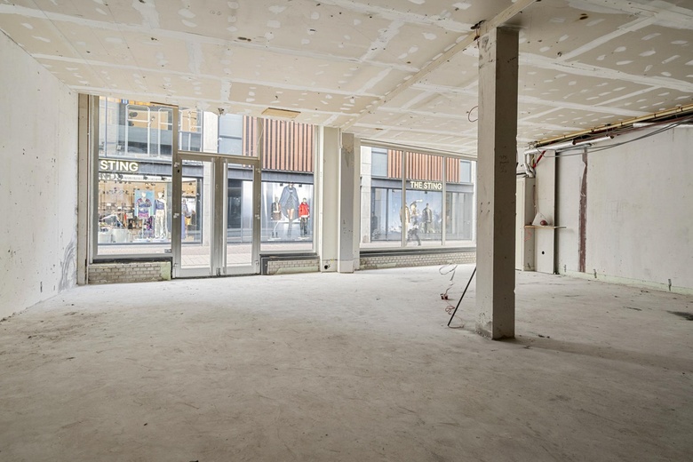 WinkelruimteaanRoggestraat 42<br/> inArnhem WinkelruimteaanRoggestraat 42<br/> inArnhem