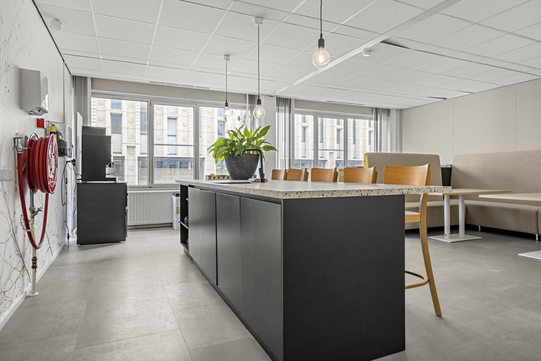 KantoorruimteaanNieuwe Oeverstraat 65<br/> inArnhem