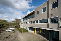 Bekijk foto 3 van Delftlaan 327 Bekijk foto 3 van Delftlaan 327