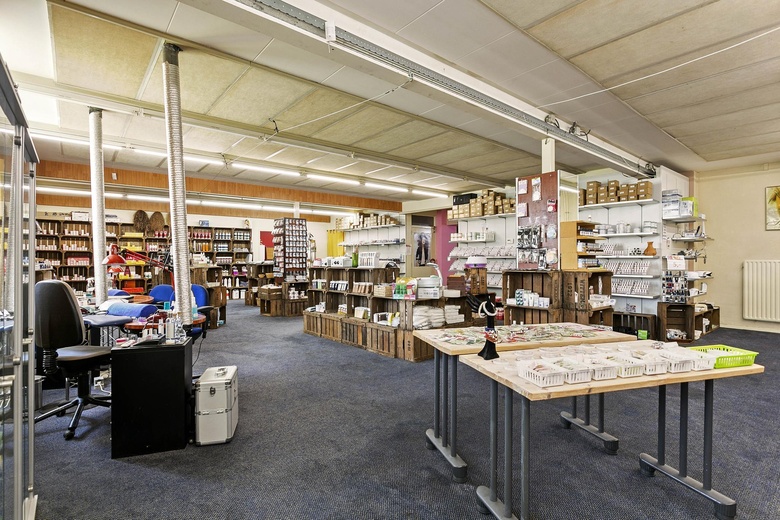 BedrijfsruimteaanHulsdonksestraat 103 a<br/> inRoosendaal BedrijfsruimteaanHulsdonksestraat 103 a<br/> inRoosendaal