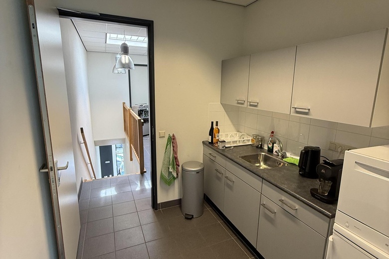 BedrijfsruimteaanVennestraat 22<br/> inLisse