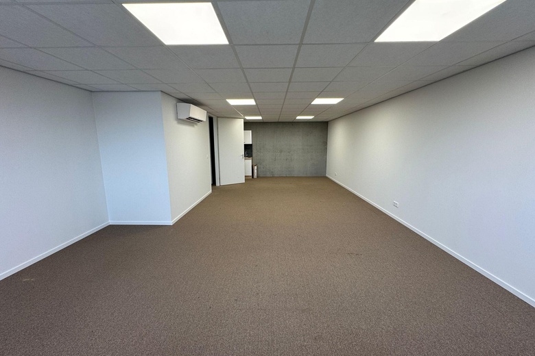 BedrijfsruimteaanGraaf van Solmsweg 99 E 37<br/> inDen Bosch BedrijfsruimteaanGraaf van Solmsweg 99 E 37<br/> inDen Bosch