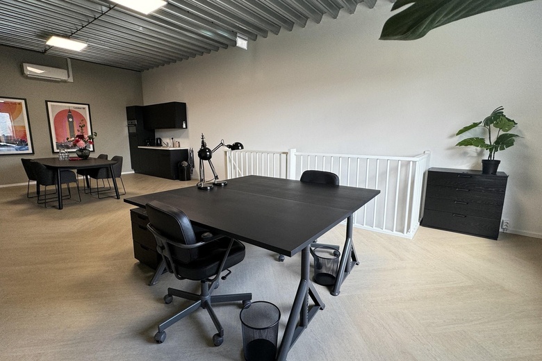 BedrijfsruimteaanKoningsbeltweg 35 L<br/> inAlmere