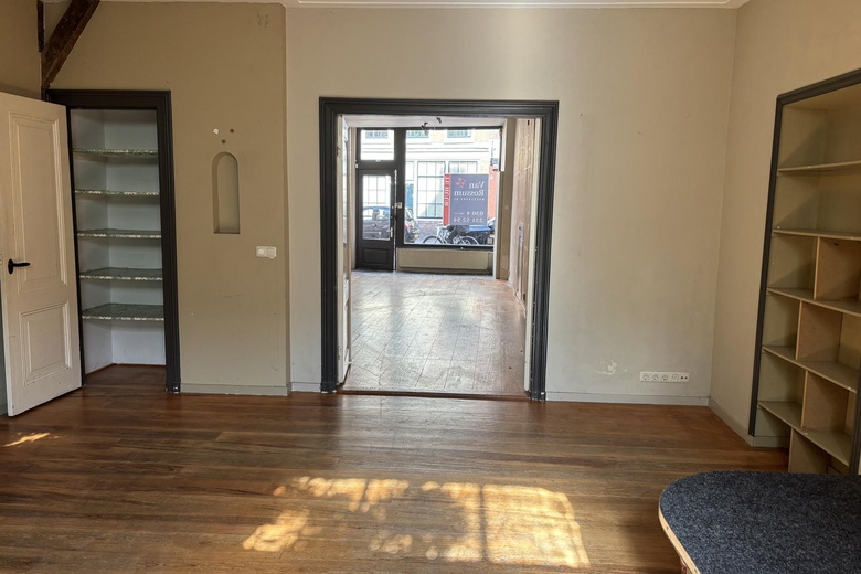 WinkelruimteaanTwijnstraat 47<br/> inUtrecht WinkelruimteaanTwijnstraat 47<br/> inUtrecht