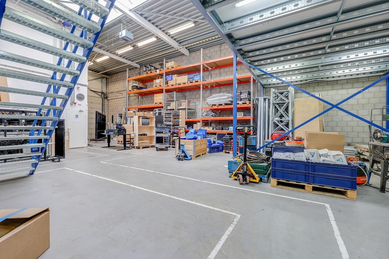 BedrijfsruimteaanAntennestraat 66<br/> inAlmere