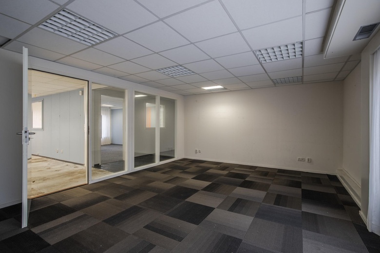 BedrijfsruimteaanReinaldstraat 20<br/> inVelp BedrijfsruimteaanReinaldstraat 20<br/> inVelp