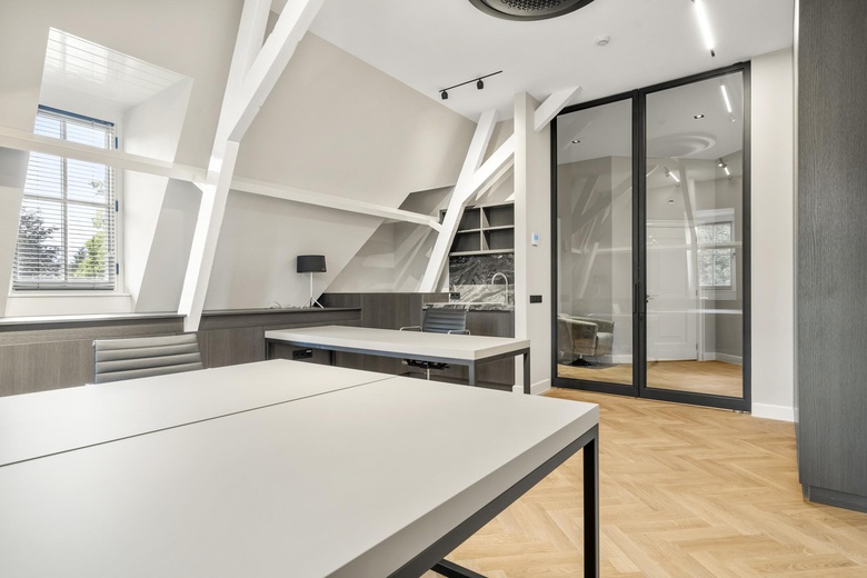 KantoorruimteaanStationsweg 2<br/> inOosterbeek KantoorruimteaanStationsweg 2<br/> inOosterbeek