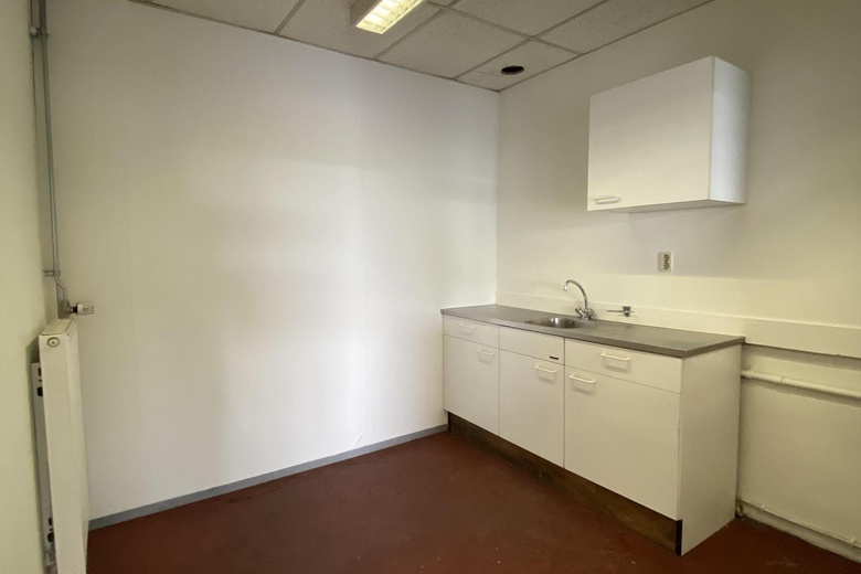 WinkelruimteaanMolensingel 1<br/> inMaastricht WinkelruimteaanMolensingel 1<br/> inMaastricht