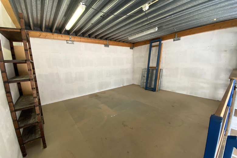 BedrijfsruimteaanJosephine Bakerstraat 8<br/> inAlmere BedrijfsruimteaanJosephine Bakerstraat 8<br/> inAlmere