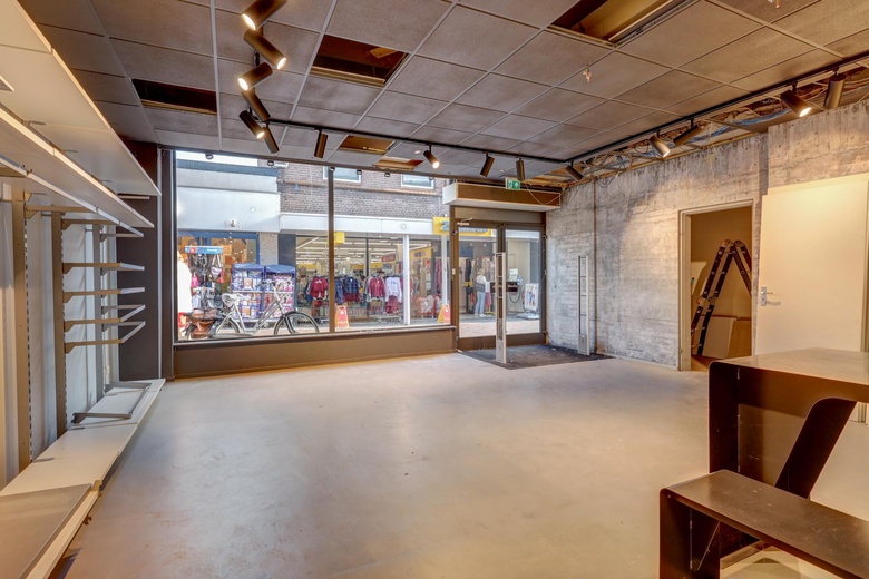 WinkelruimteaanGeldersestraat 5<br/> inGeldermalsen WinkelruimteaanGeldersestraat 5<br/> inGeldermalsen