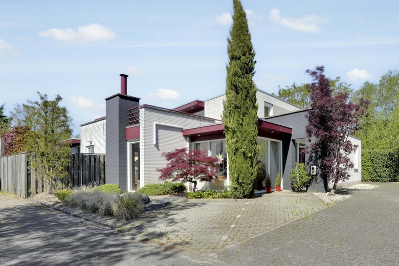 BedrijfsruimteaanMolenkamp 18<br/> inNuenen