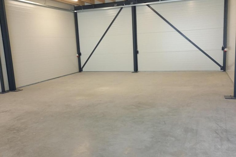 BedrijfsruimteaanRomeinenstraat 77<br/> inBeugen