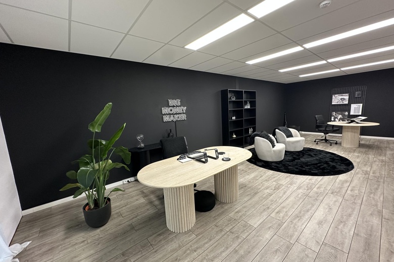 KantoorruimteaanKraaivenstraat 38 16<br/> inTilburg KantoorruimteaanKraaivenstraat 38 16<br/> inTilburg