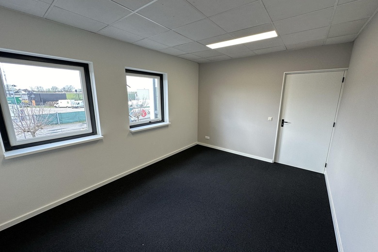 KantoorruimteaanSaturnusweg 10<br/> inBrummen