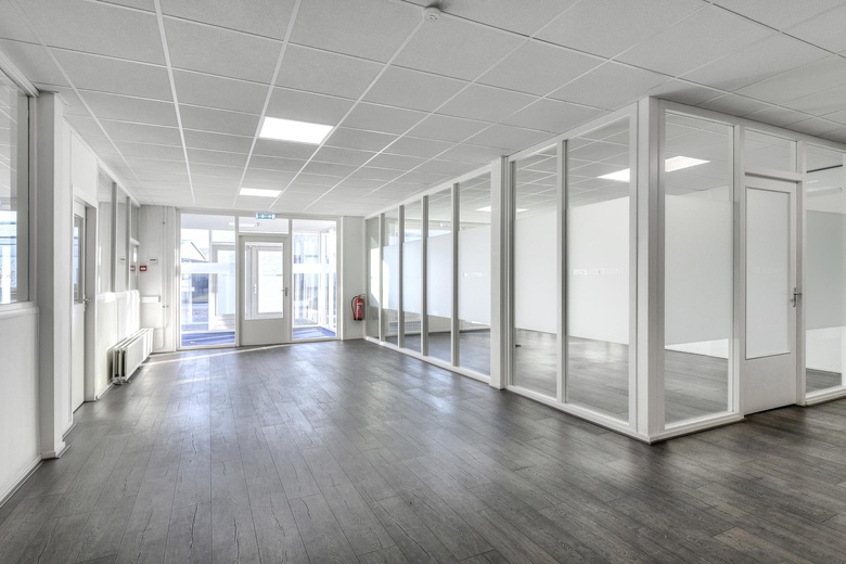 BedrijfsruimteaanFlorijnstraat 16 - 18<br/> inEtten-Leur