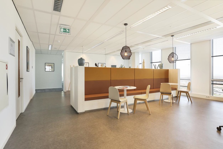 KantoorruimteaanMandelaplein 1<br/> inAlmere KantoorruimteaanMandelaplein 1<br/> inAlmere