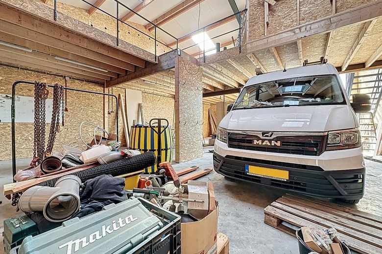 BedrijfsruimteaanAmbachtsweg 1 a<br/> inEede