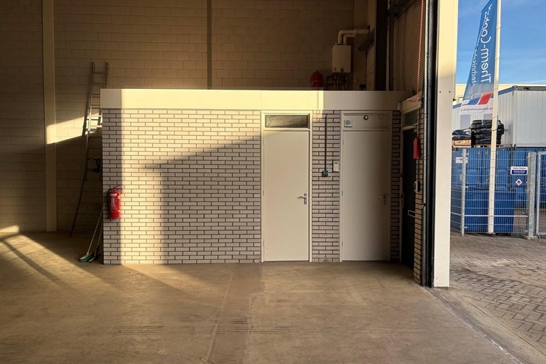 BedrijfsruimteaanMarie Curiestraat 15<br/> in's-Gravenzande