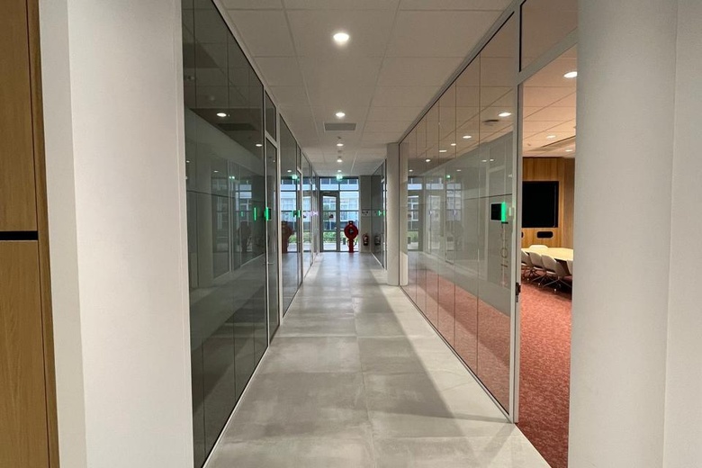 KantoorruimteaanWerner von Siemensstraat 5<br/> inZoetermeer KantoorruimteaanWerner von Siemensstraat 5<br/> inZoetermeer