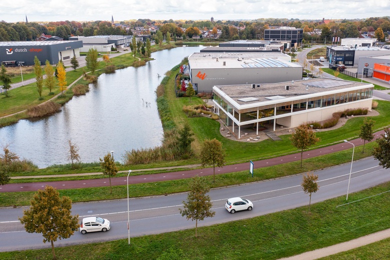 BedrijfsruimteaanRientjesoven 20<br/> inBorne BedrijfsruimteaanRientjesoven 20<br/> inBorne