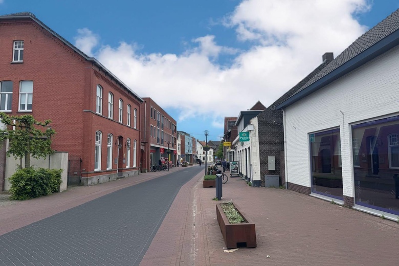 WinkelruimteaanDorpstraat 66<br/> inHeythuysen