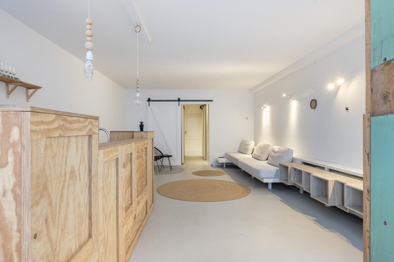 KantoorruimteaanWijnstraat 225<br/> inDordrecht KantoorruimteaanWijnstraat 225<br/> inDordrecht