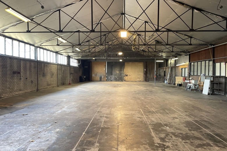 BedrijfsruimteaanEnschedesestraat 175<br/> inOldenzaal BedrijfsruimteaanEnschedesestraat 175<br/> inOldenzaal
