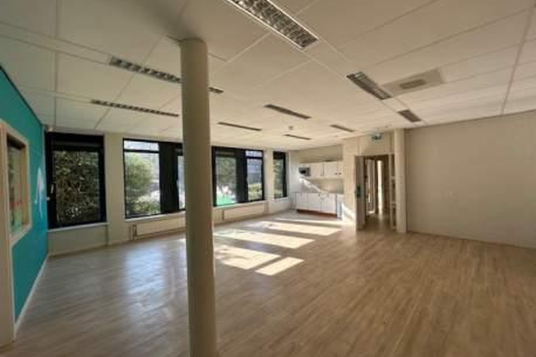 KantoorruimteaanIJsbaanpad 8<br/> inAmsterdam