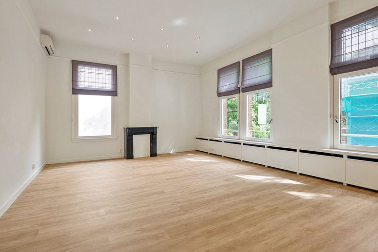 KantoorruimteaanDe Lairessestraat 40 1<br/> inAmsterdam