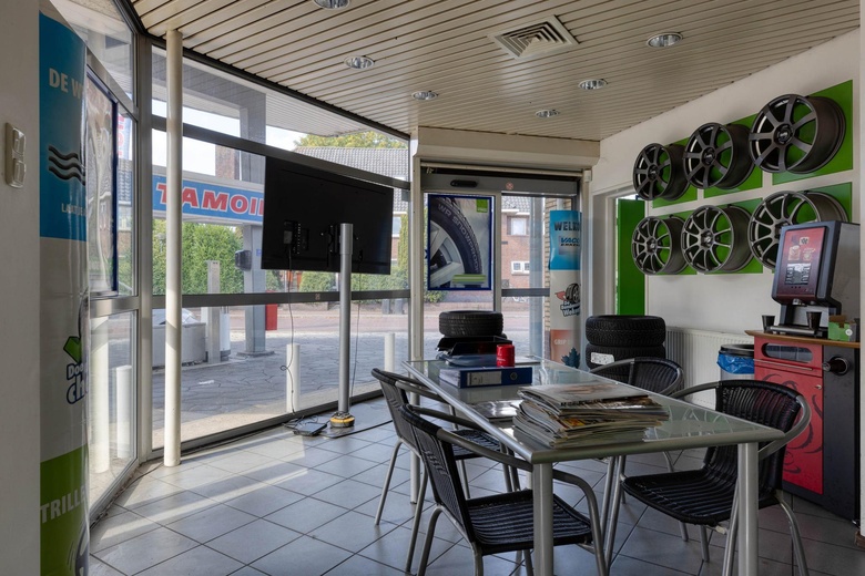 BedrijfsruimteaanCeintuurbaan 53 b<br/> inHuizen BedrijfsruimteaanCeintuurbaan 53 b<br/> inHuizen