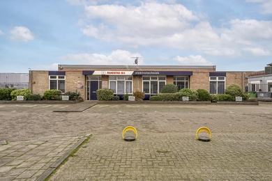 Bekijk foto 2 van Weversbaan 15