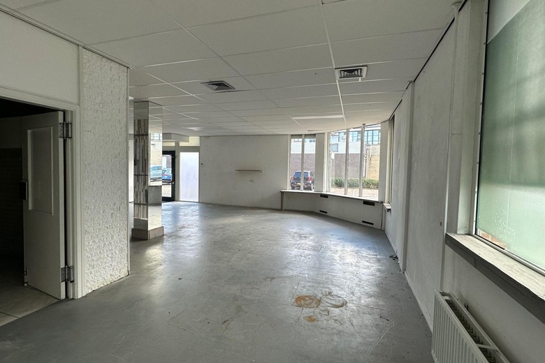 WinkelruimteaanRaadhuisstraat 30 A<br/> inRucphen WinkelruimteaanRaadhuisstraat 30 A<br/> inRucphen