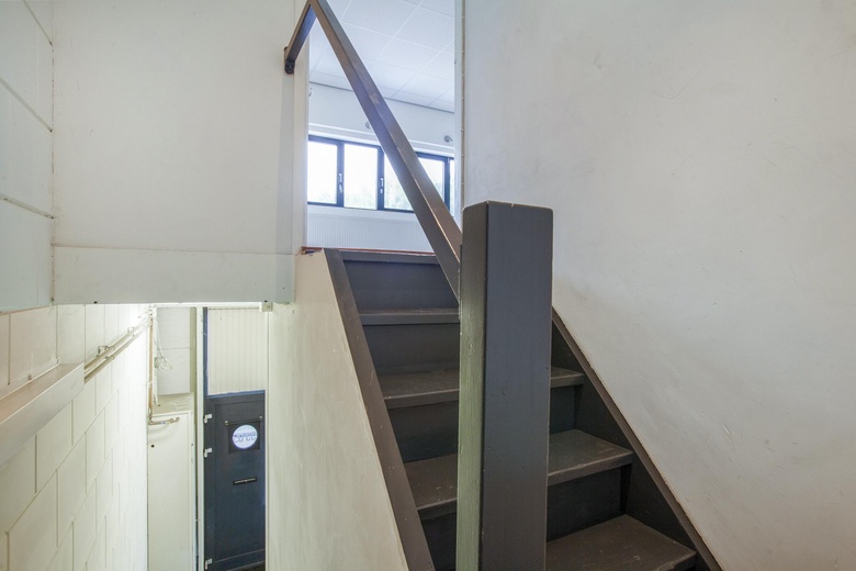 BedrijfsruimteaanLeeghwaterstraat 33 05<br/> inReeuwijk BedrijfsruimteaanLeeghwaterstraat 33 05<br/> inReeuwijk