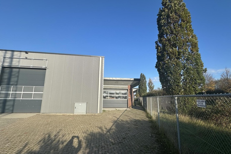 BedrijfsruimteaanAmbachtsweg 13 d<br/> inTholen BedrijfsruimteaanAmbachtsweg 13 d<br/> inTholen