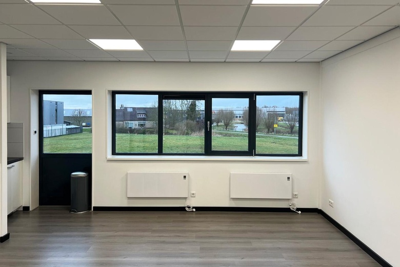 BedrijfsruimteaanSmaragd 400<br/> inDordrecht