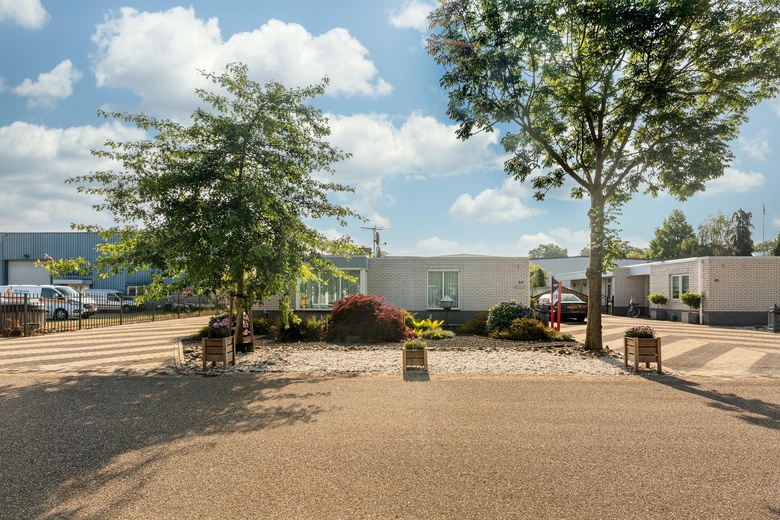 BedrijfsruimteaanDommelstraat 23<br/> inOss