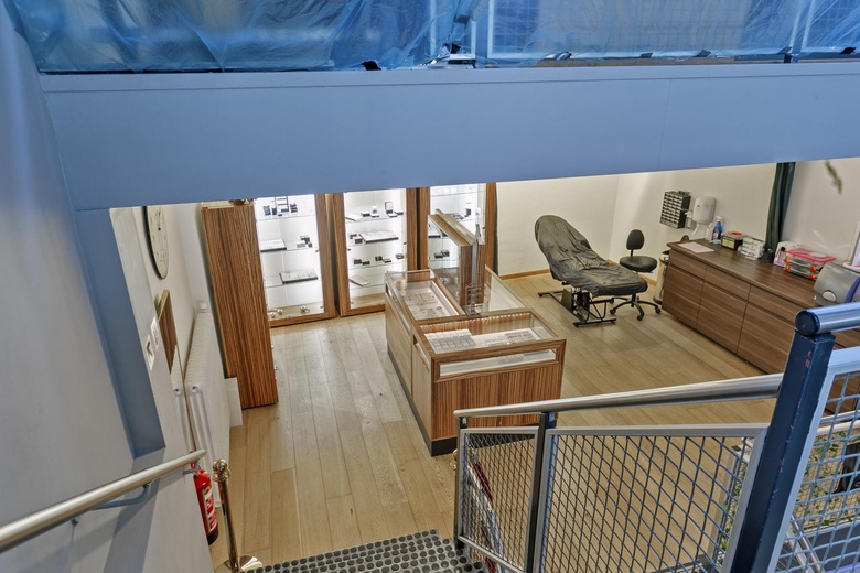 WinkelruimteaanBergstraat 14<br/> inRoermond WinkelruimteaanBergstraat 14<br/> inRoermond