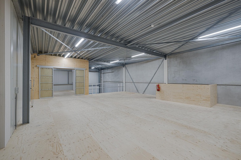 BedrijfsruimteaanNijverheidstraat 1 c<br/> inMoerkapelle