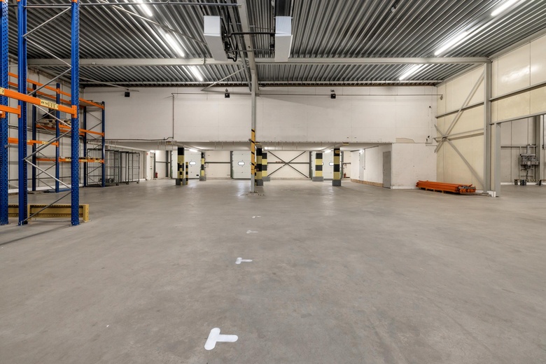 BedrijfsruimteaanPanovenweg 10<br/> inTiel