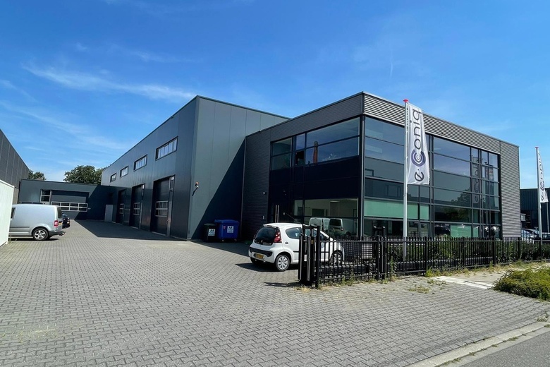 BedrijfsruimteaanHoutzagerijstraat 16 b<br/> inMill
