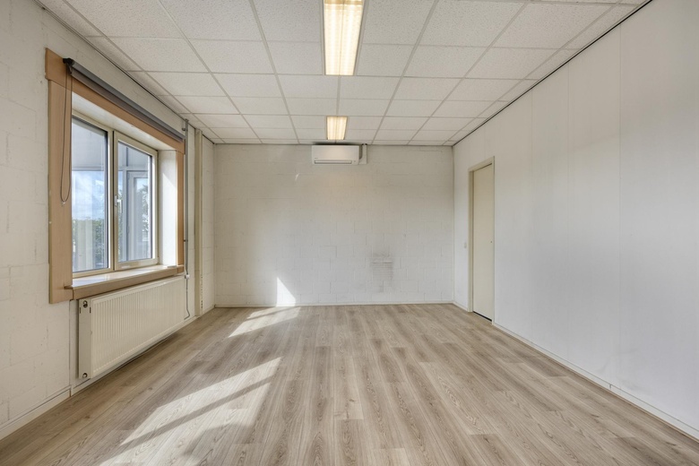 KantoorruimteaanAfrikalaan 12 A<br/> inDen Bosch KantoorruimteaanAfrikalaan 12 A<br/> inDen Bosch
