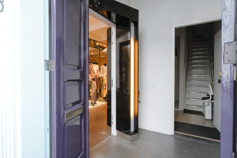 WinkelruimteaanRogstraat 43<br/> inGrave