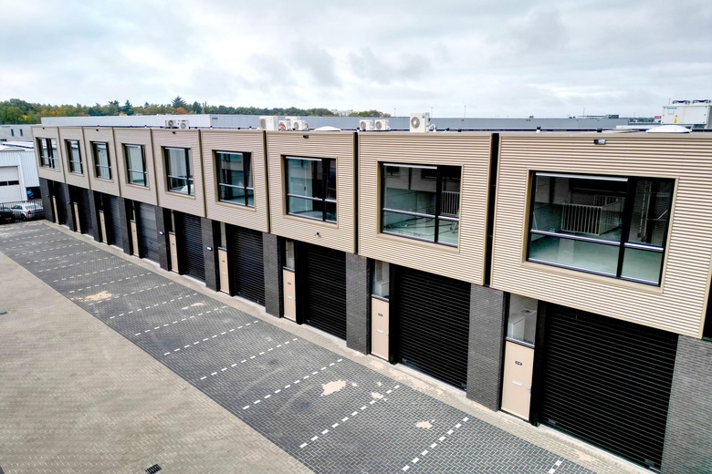 BedrijfsruimteaanAdriaan Mulderweg 12 - 14<br/> inEindhoven