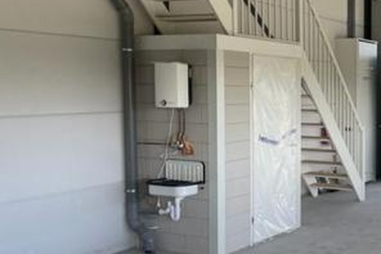 BedrijfsruimteaanVoltaweg 18 02<br/> inHellevoetsluis