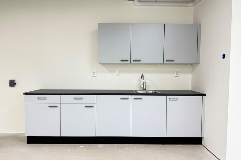 BedrijfsruimteaanKeurmeesterstraat 30<br/> inAmstelveen