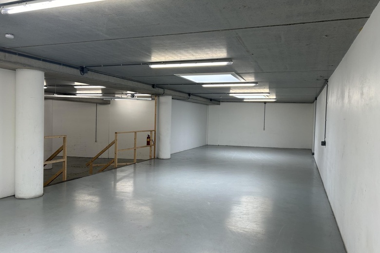 BedrijfsruimteaanWesterdijk 18<br/> inUtrecht