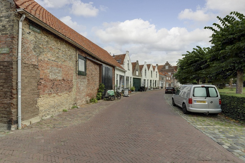 WinkelruimteaanKerkhof 28 - 30<br/> inZierikzee