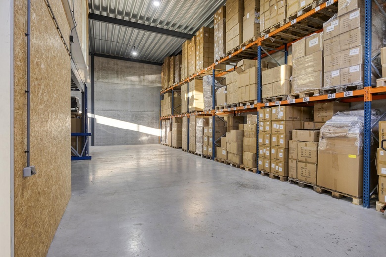 BedrijfsruimteaanMarconiweg 8 b<br/> inTholen